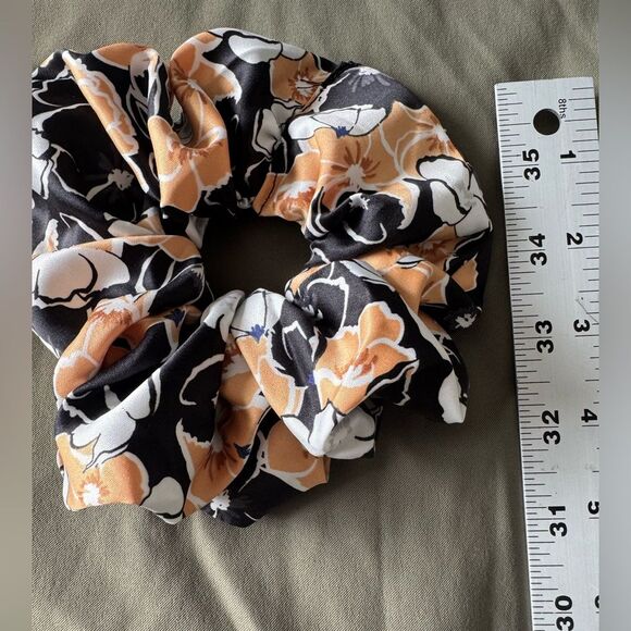 Black and Orange Hair Scrunchie with Floral Design Handmade - Picture 3 of 4